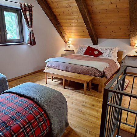 Locanda Del Sasso Rooms Crodo Exteriér fotografie